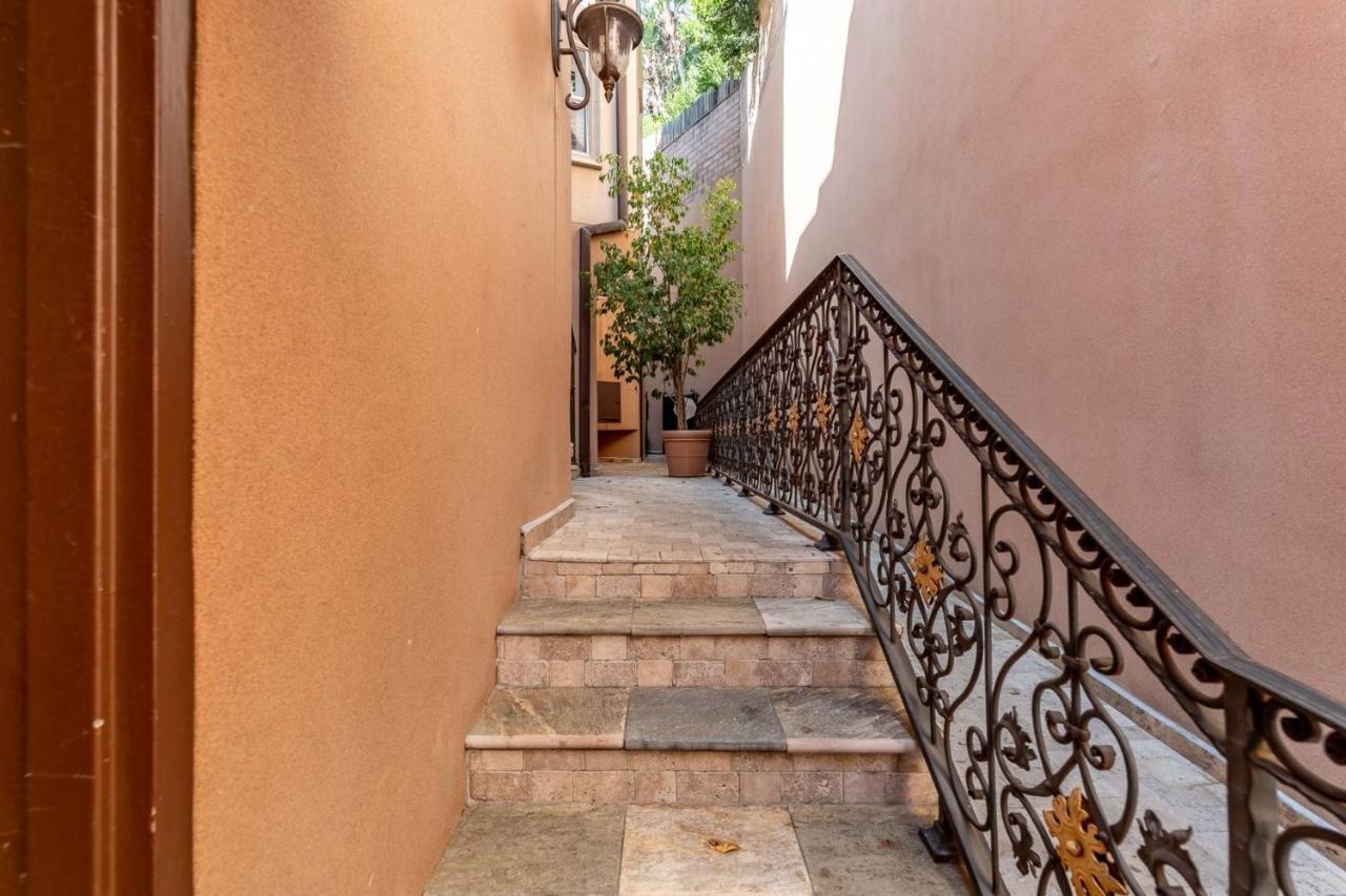 Сasa de vacaciones Barham Boutique Townhouse